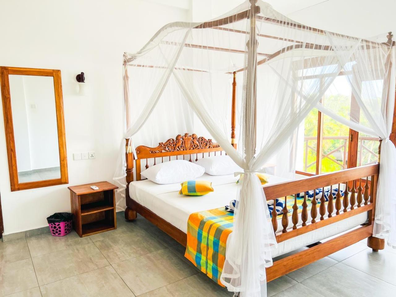 Twenty-Two Weligambay Otel Weligama Dış mekan fotoğraf